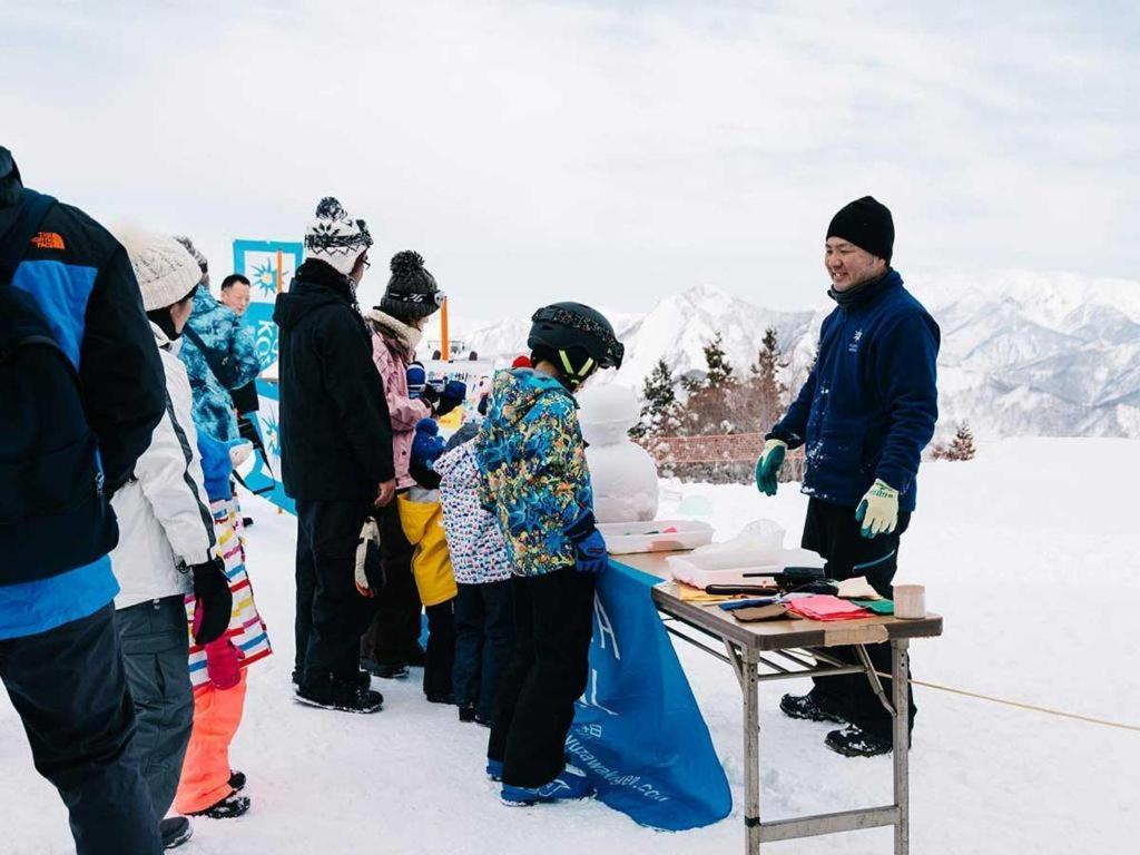 Yuzawa Toei Hotel Zewnętrze zdjęcie