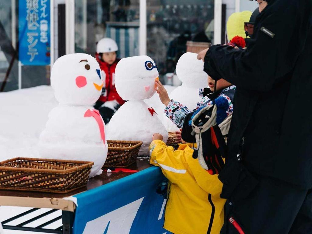 Yuzawa Toei Hotel Zewnętrze zdjęcie