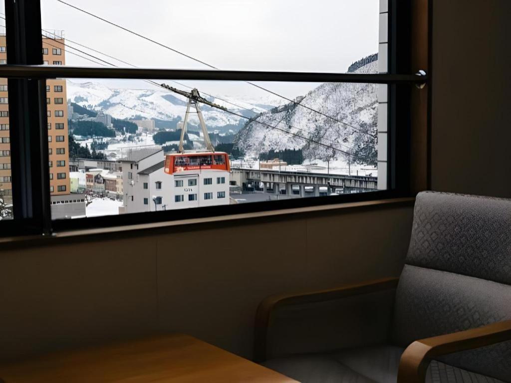Yuzawa Toei Hotel Zewnętrze zdjęcie